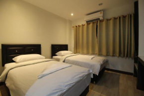 Гостиница Chaiwat Guesthouse  Бангкок